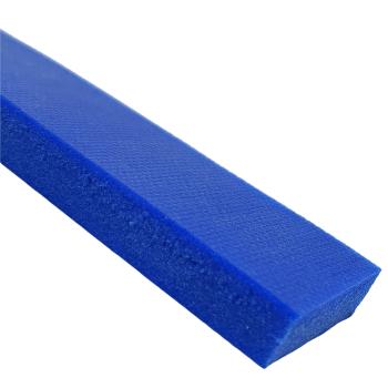 Silikon gąbczasty z fakturą- profil 12 x 27 mm - 1mb